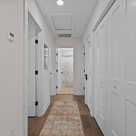 Contemporary Home, Close To Downtown And Nccu Durham Bagian luar foto